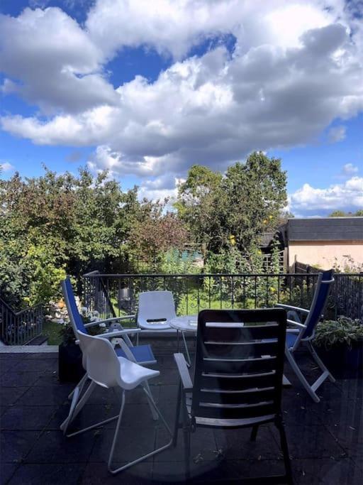 Messe, 2-bedroom Duplex With Kitchen And Garden Appartement